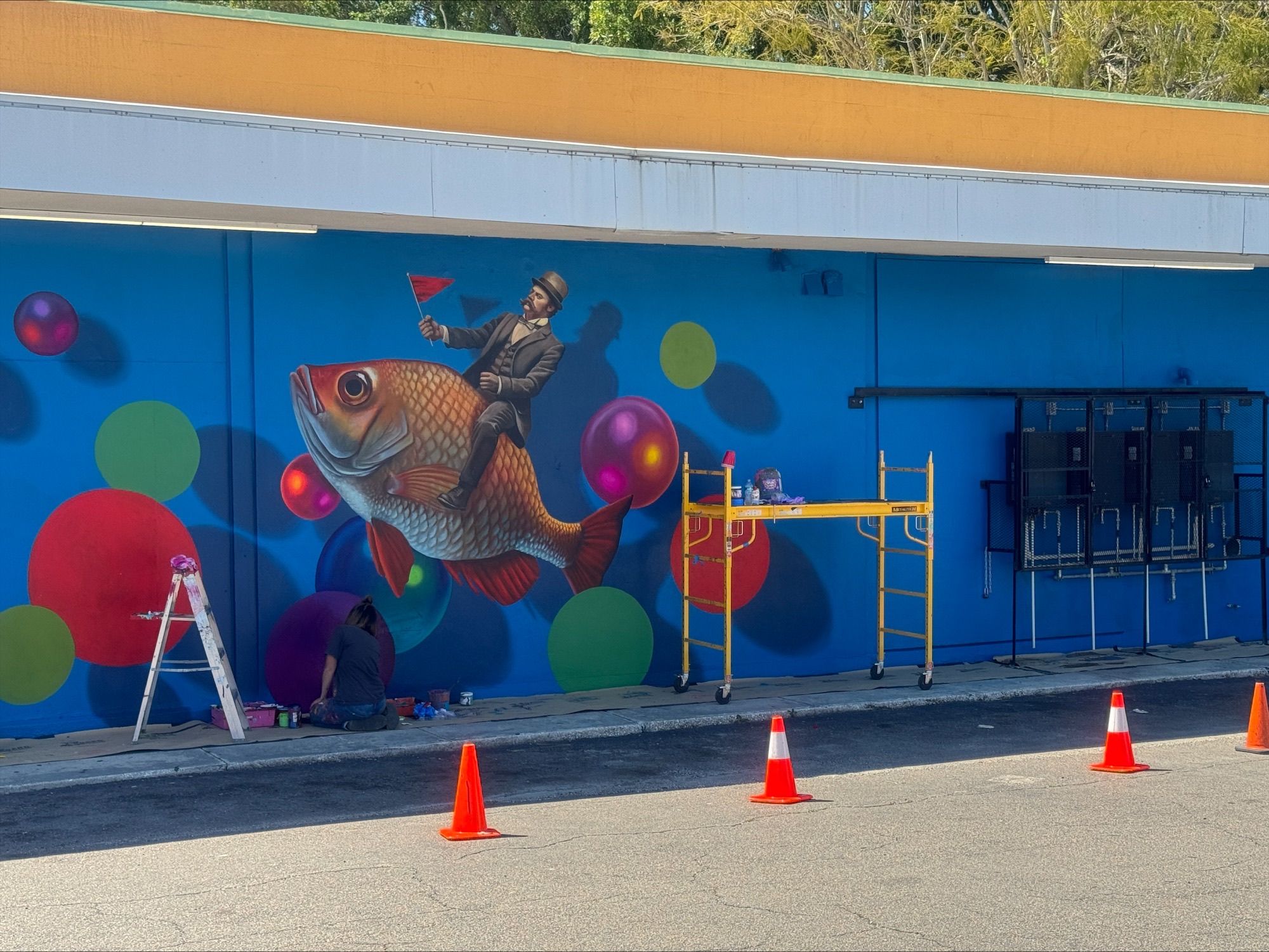 Image of Senor Bubble mural