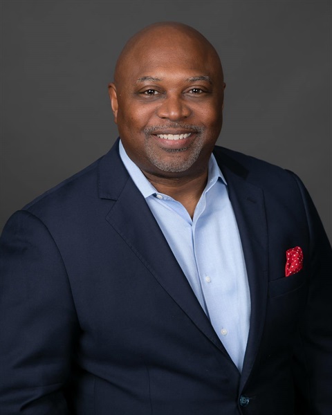 Al Battle Headshot Hi Resolution 2023.jpg