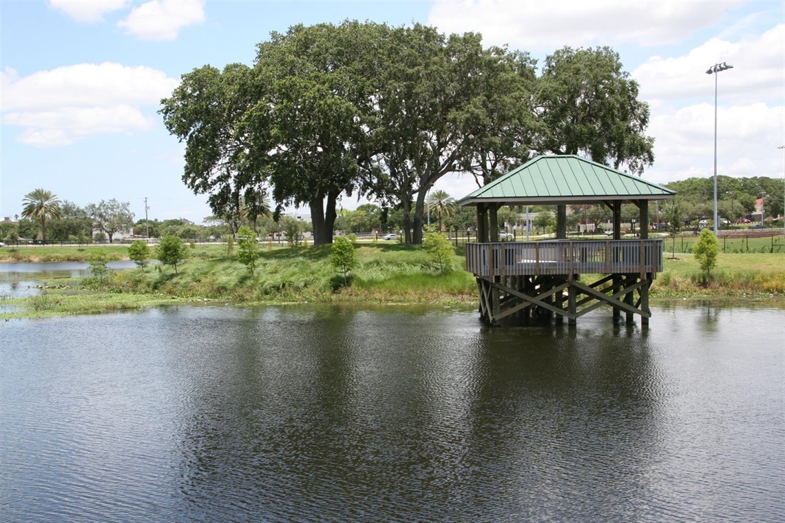 Glen Oaks Park