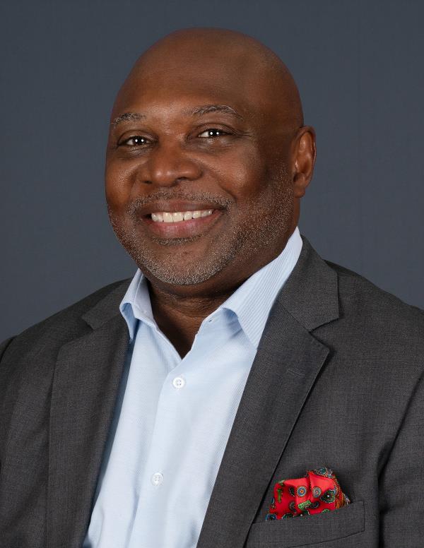 Al Battle Headshot_crop.jpg